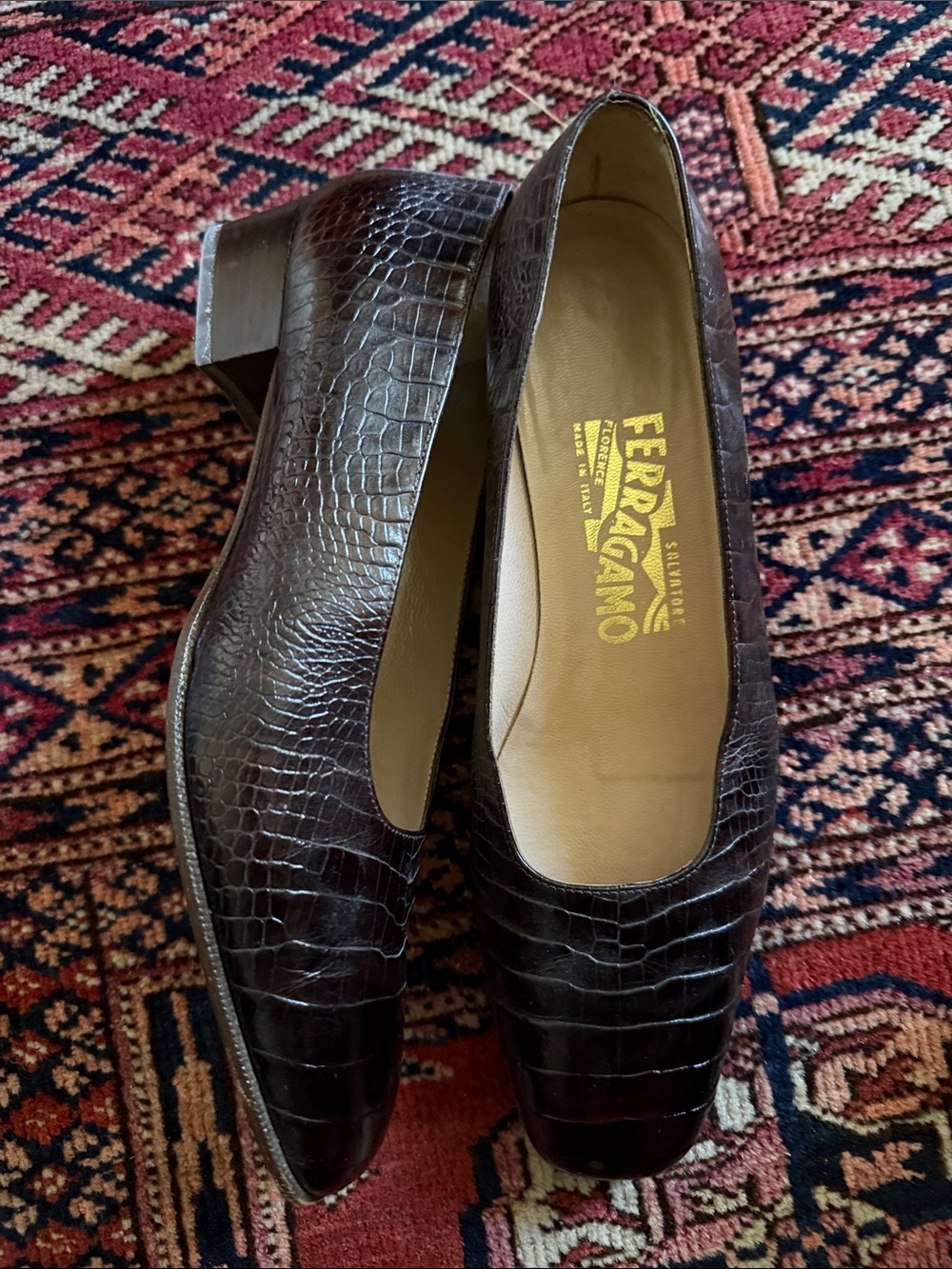 Classic Salvatore Ferragamo Dark Brown Croc-Embossed Leather Slip-On Pumps 7B